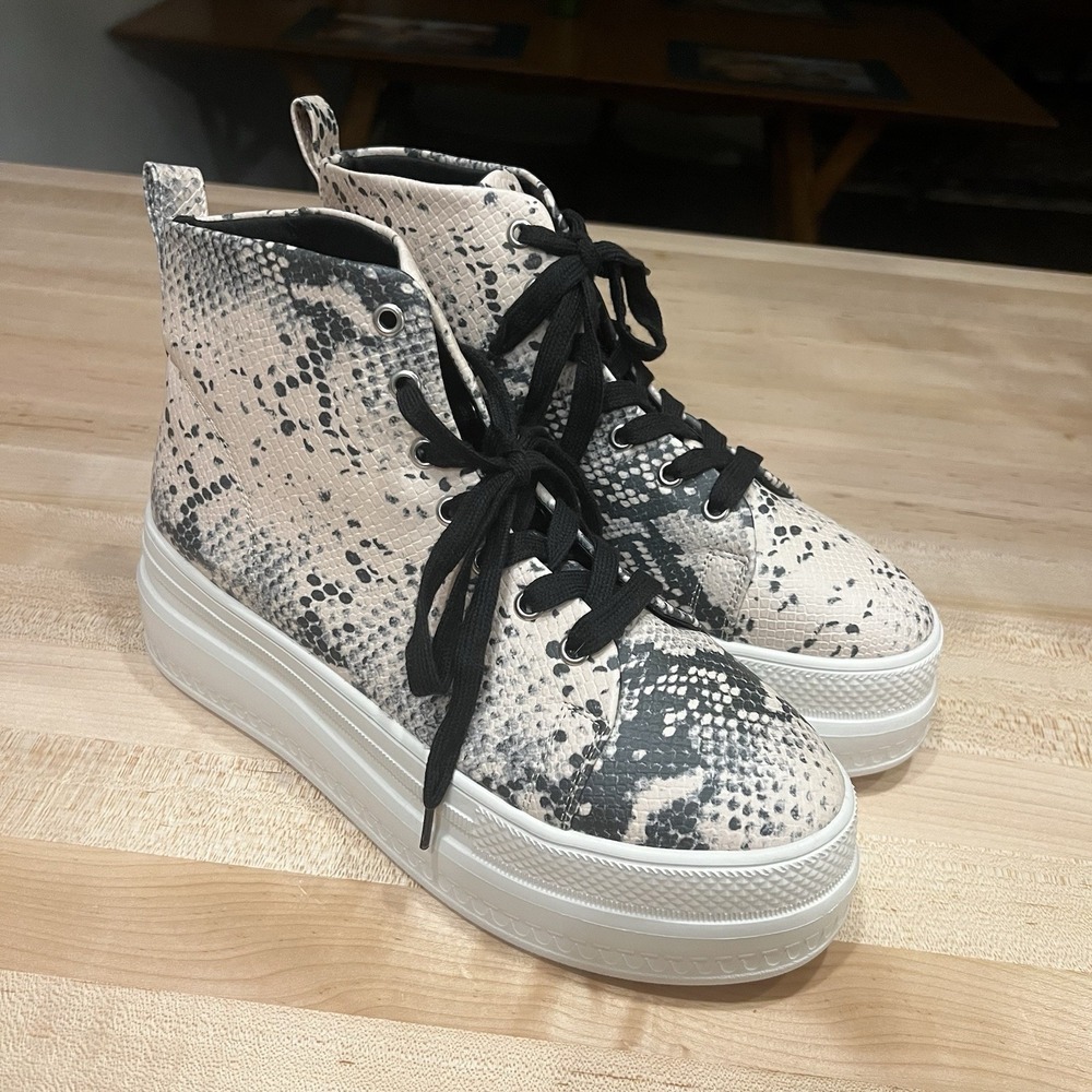 Madden Girl Chuckl Snakeskin Pattern High Top Super Platform Shoes Sneaker Sz 10